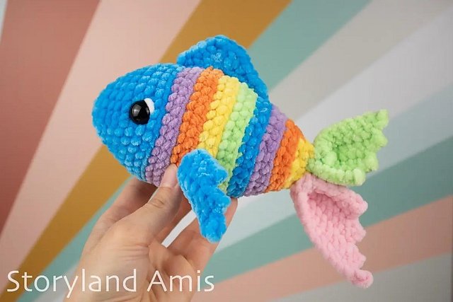 Free crochet amigurumi fish patterns