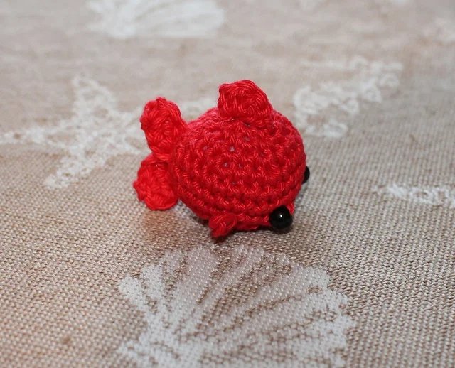 Free amigurumi crochet goldfish patterns