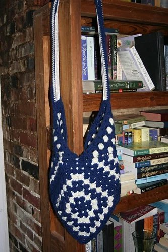 Free Crochet Diamond Tote Patterns