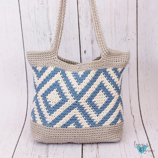 Free Crochet Diamond Tote Patterns