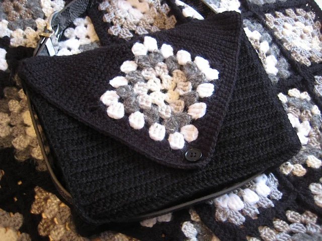 Free crochet messenger bag patterns