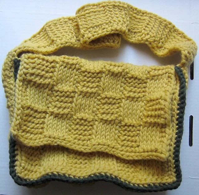 Free crochet messenger bag patterns