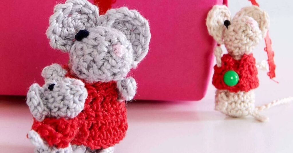Free Crochet Mouse Patterns Featured Image