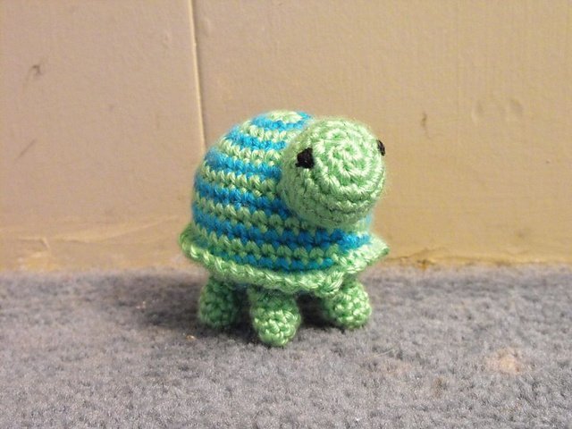 Free amigurumi crochet baby turtle patterns