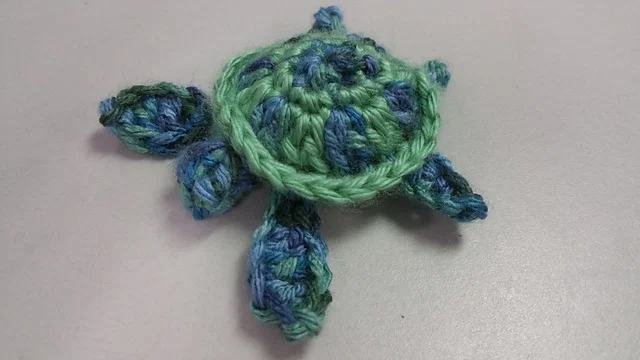 Free amigurumi crochet baby turtle patterns