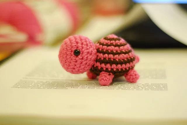 Free amigurumi crochet baby turtle patterns