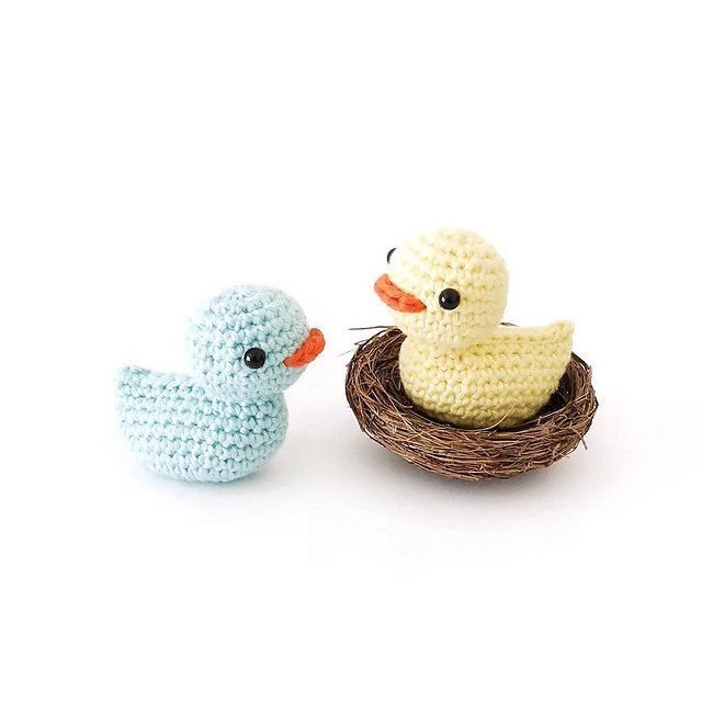 free no-sew amigurumi crochet duck patterns