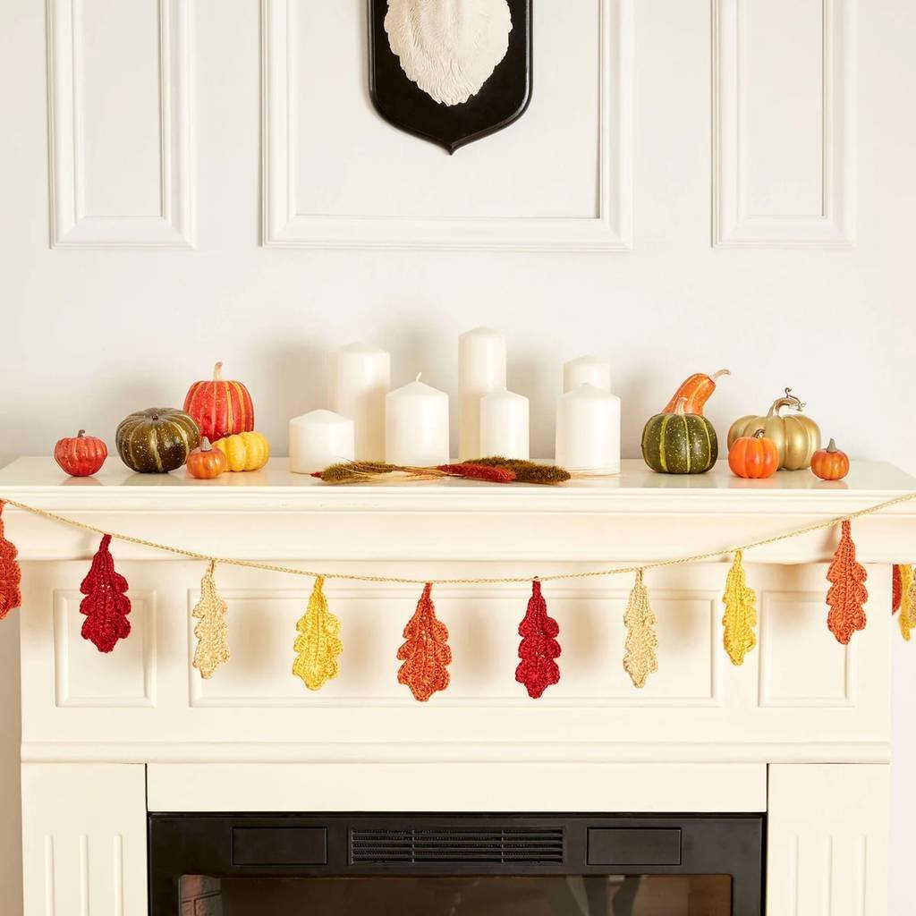 Free Crochet Christmas Garland Patterns