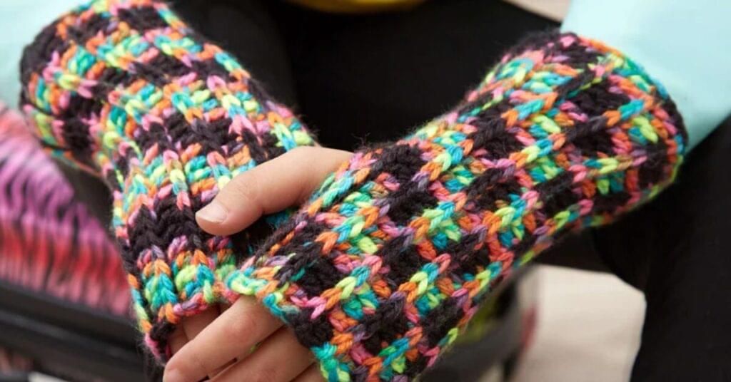free crochet hand warmer patterns