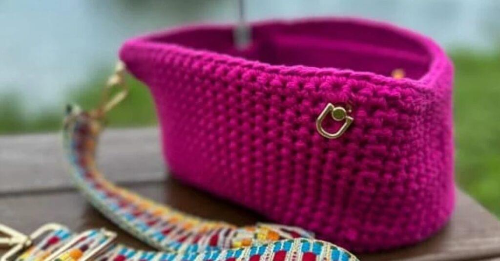 free crochet yarn holder patterns featured image